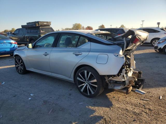 1N4BL4CV1LC209545 - 2020 NISSAN ALTIMA SR SILVER photo 2