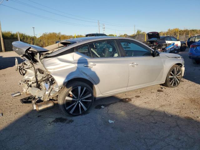 1N4BL4CV1LC209545 - 2020 NISSAN ALTIMA SR SILVER photo 3