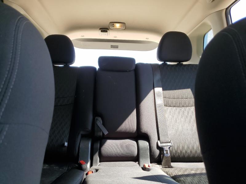 5N1AT2MT4JC834778 - 2018 NISSAN ROGUE S Kırmızı fotoğraf 10