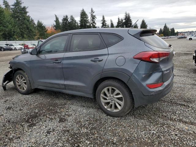 KM8J2CA44JU605808 - 2018 HYUNDAI TUCSON SE رمادي صورة 2