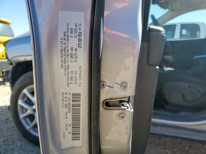 1C4PJLAB9HD232730 - 2017 JEEP CHEROKEE SPORT Silber Foto 13