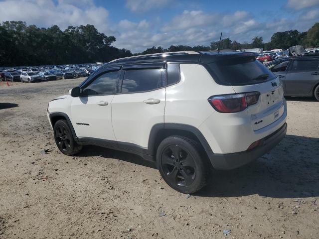 3C4NJDBBXKT599777 - 2019 JEEP COMPASS LATITUDE WHITE photo 2