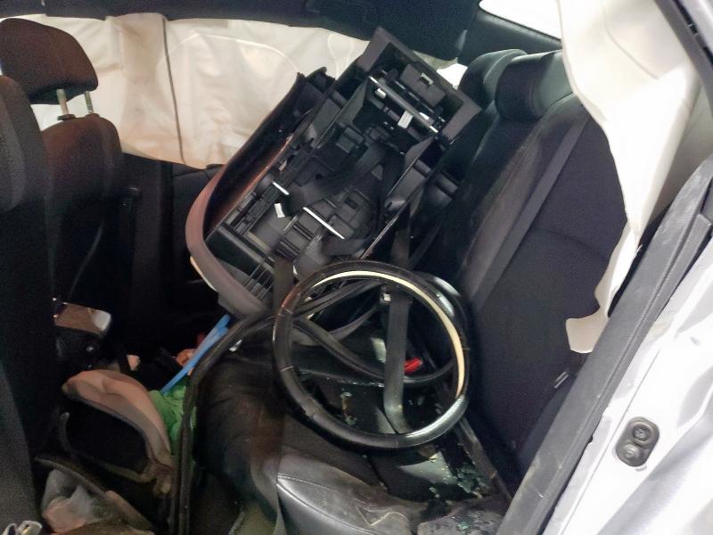 2HGFC2F89KH531773 - 2019 HONDA CIVIC SPORT Silber Foto 10