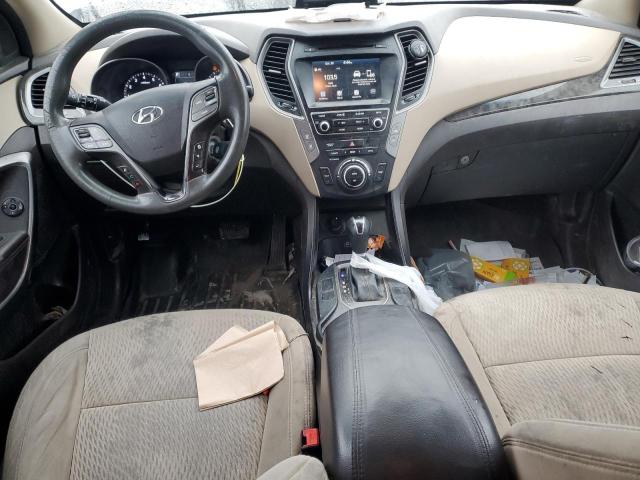 5XYZUDLB0HG412960 - 2017 HYUNDAI SANTA FE S WHITE photo 8