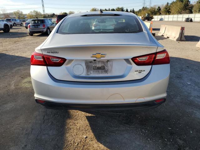 1G1ZB5ST3JF106391 - 2018 CHEVROLET MALIBU LS Argent photo 6
