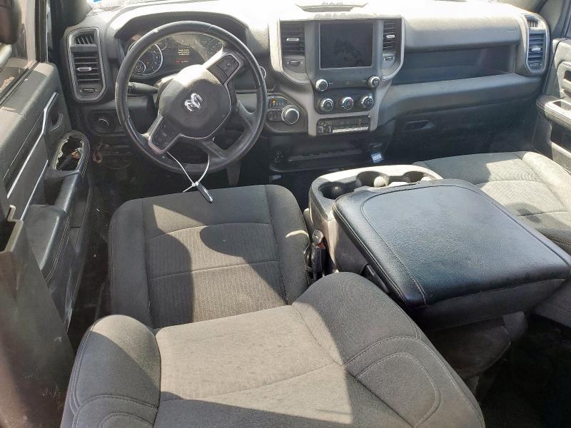 3C6UR5CJ6RG180822 - 2024 RAM 2500 TRADESMAN WHITE photo 8