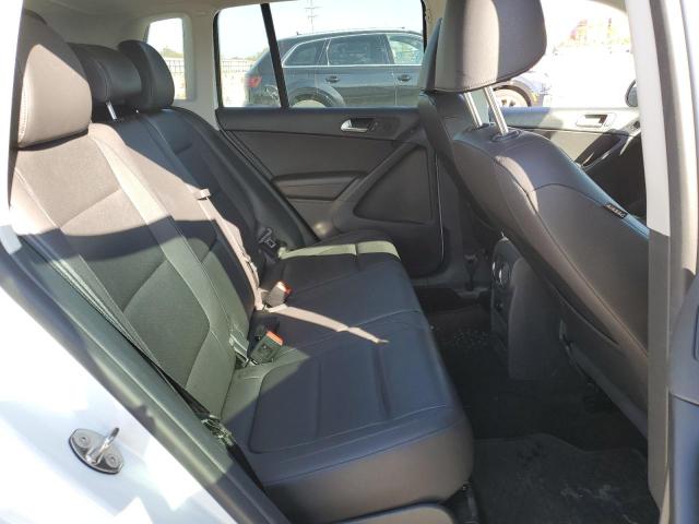 WVGAV7AX9GW516497 - 2016 VOLKSWAGEN TIGUAN S WHITE photo 10