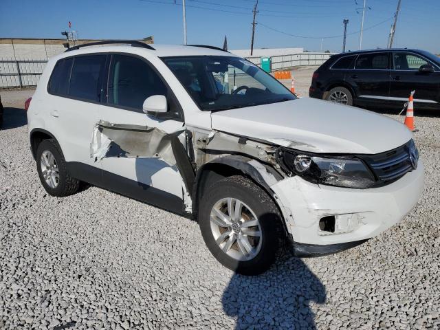 WVGAV7AX9GW516497 - 2016 VOLKSWAGEN TIGUAN S WHITE photo 4