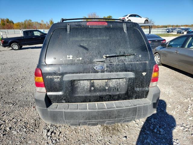 1FMYU93105KB49578 - 2005 FORD ESCAPE XLT BLACK photo 6