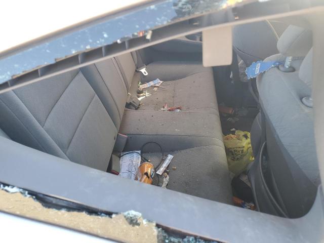 2HGFG12616H510828 - 2006 HONDA CIVIC LX SILVER photo 10