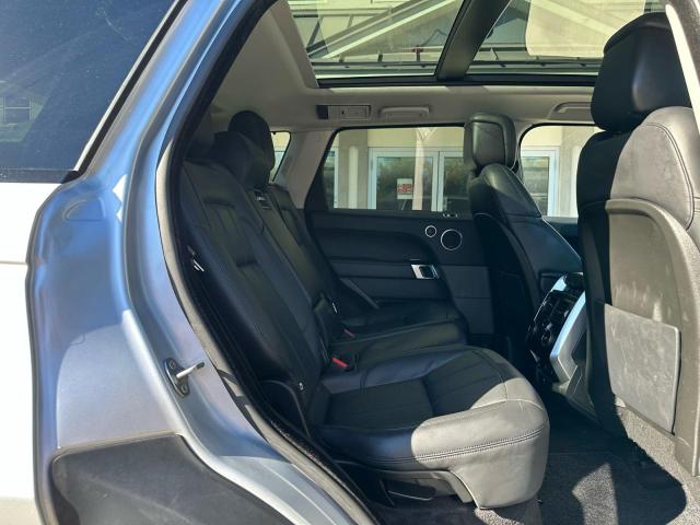 SALWR2RV8JA811916 - 2018 LAND ROVER RANGE ROVE HSE SILVER photo 6