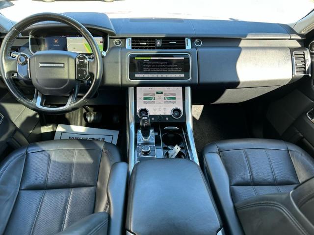 SALWR2RV8JA811916 - 2018 LAND ROVER RANGE ROVE HSE SILVER photo 9