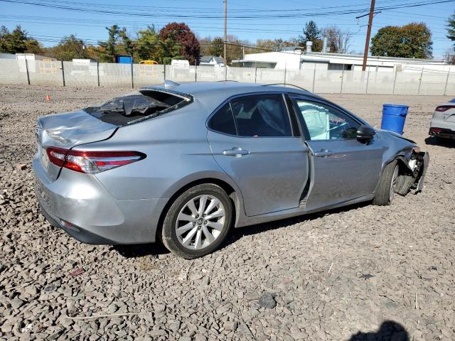 4T1B11HK3KU247778 - 2019 TOYOTA CAMRY L SILVER photo 3