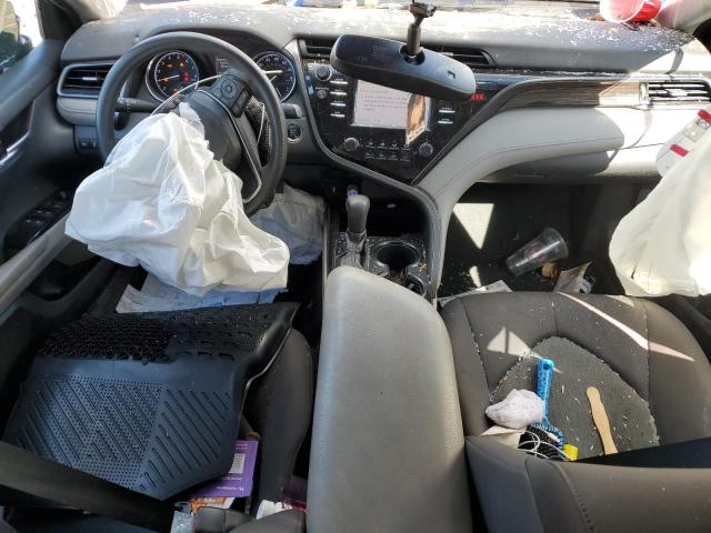 4T1B11HK3KU247778 - 2019 TOYOTA CAMRY L SILVER photo 8