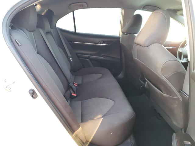 4T1C11AK0NU069640 - 2022 TOYOTA CAMRY LE WHITE photo 10