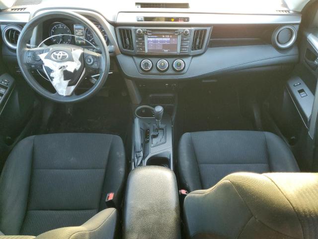 2T3ZFREV5HW372357 - 2017 TOYOTA RAV4 LE ვერცხლისფერი ფოტო 8