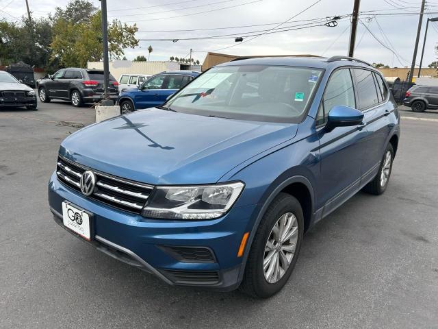 3VV0B7AX2KM117496 - 2019 VOLKSWAGEN TIGUAN S Bleu photo 2