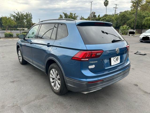 3VV0B7AX2KM117496 - 2019 VOLKSWAGEN TIGUAN S Bleu photo 3