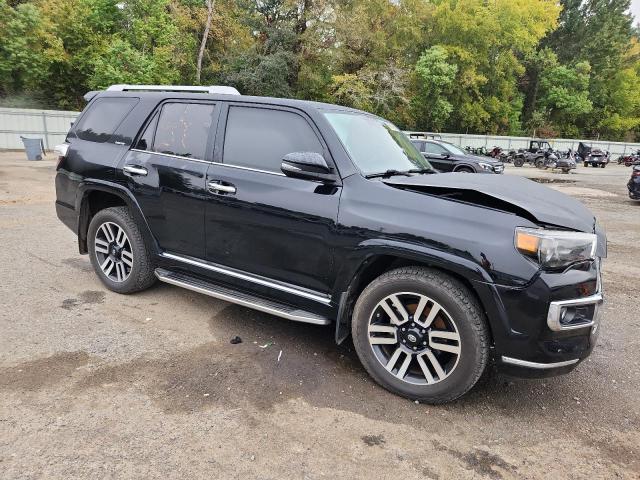 JTEZU5JR9J5180259 - 2018 TOYOTA 4RUNNER SR5 黑色 照片 4