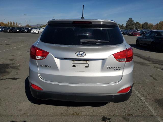 KM8JU3AC7DU564404 - 2013 HYUNDAI TUCSON GLS SILVER photo 6