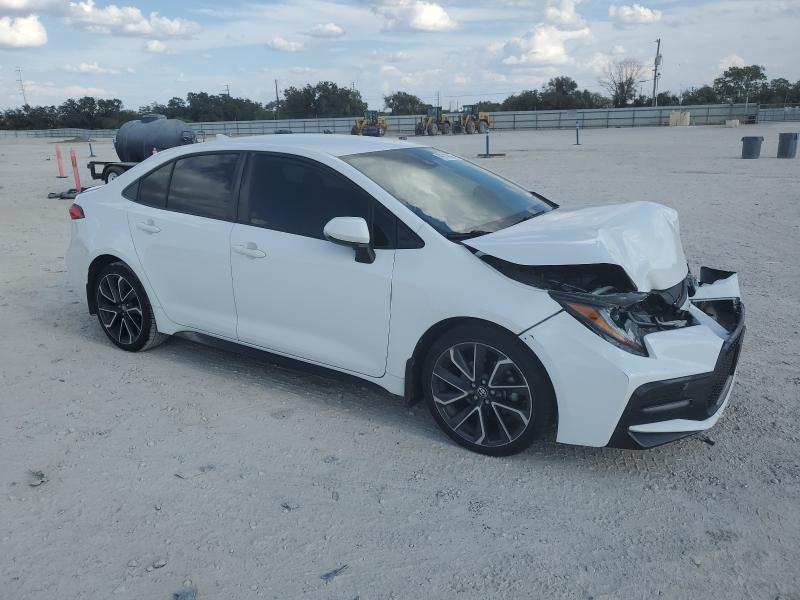 JTDS4MCE4MJ062254 - 2021 TOYOTA COROLLA SE WHITE photo 4