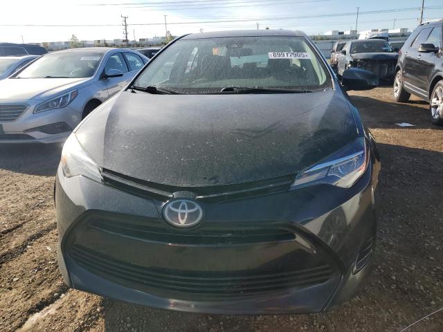 5YFBURHE6JP793216 - 2018 TOYOTA COROLLA L Қара фото 5