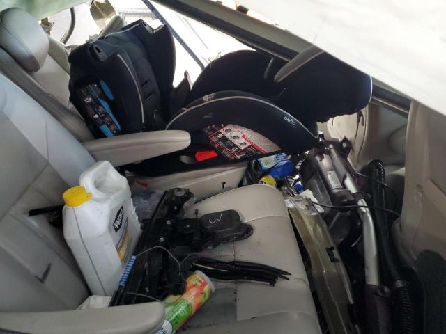 2A8HR54P18R658384 - 2008 CHRYSLER TOWN & COU TOURING Silber Foto 11