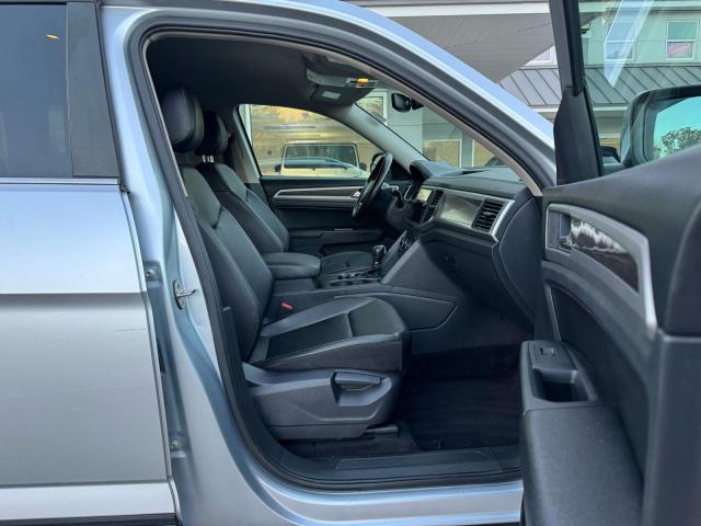 1V2LR2CAXJC527805 - 2018 VOLKSWAGEN ATLAS SE Сріблястий фото 5