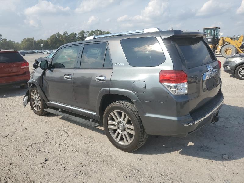 JTEZU5JR0D5047197 - 2013 TOYOTA 4RUNNER SR5 GRAY photo 2