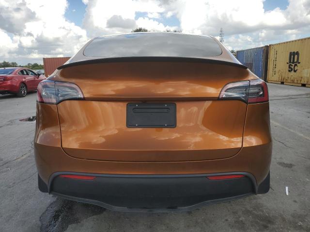 7SAYGDEF4NF529899 - 2022 TESLA MODEL Y Orange Foto 6