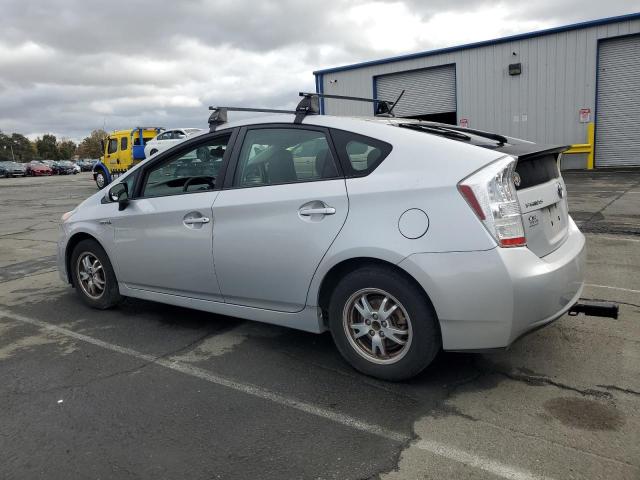 JTDKN3DU8A0045116 - 2010 TOYOTA PRIUS 银色 照片 2