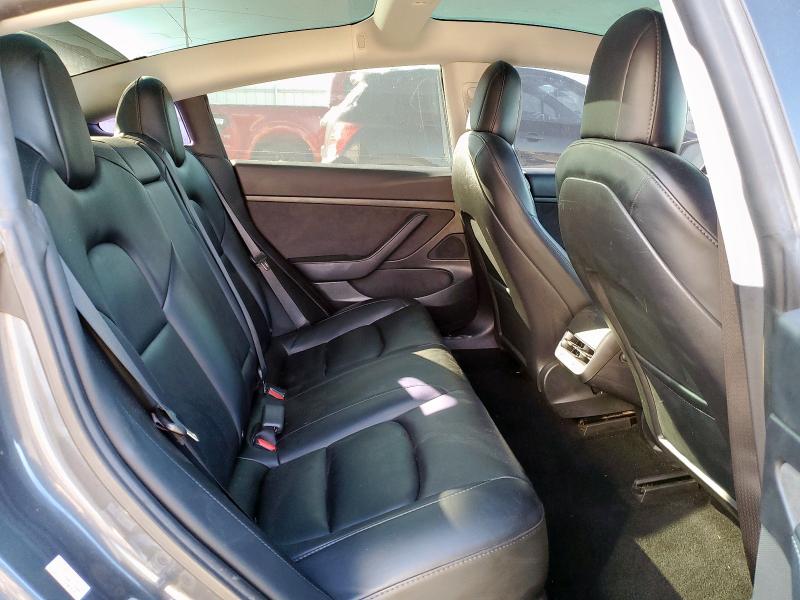 5YJ3E1EA0LF799189 - 2020 TESLA MODEL 3 石墨色 照片 11