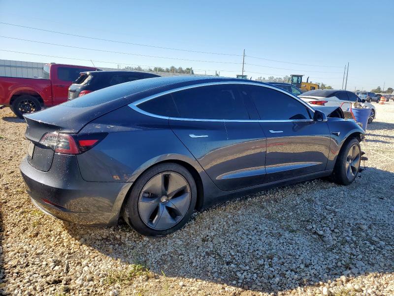 5YJ3E1EA0LF799189 - 2020 TESLA MODEL 3 石墨色 照片 3