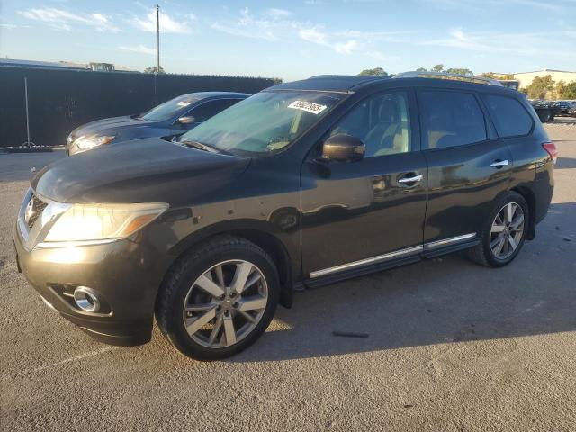 2016 NISSAN PATHFINDER S, 