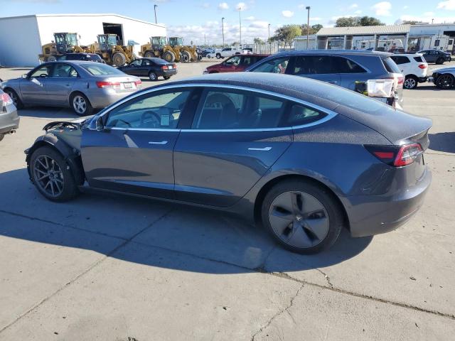 5YJ3E1EA8KF400432 - 2019 TESLA MODEL 3 GRAY photo 2