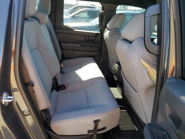 3TMLB5JN0RM071045 - 2024 TOYOTA TACOMA DOUBLE CAB 灰色 照片 10