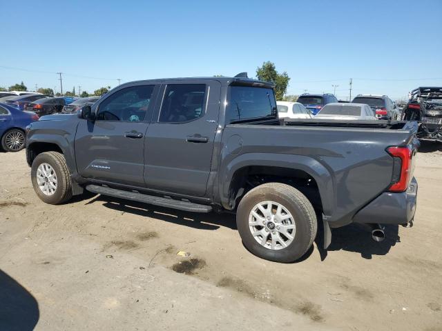 3TMLB5JN0RM071045 - 2024 TOYOTA TACOMA DOUBLE CAB 灰色 照片 2