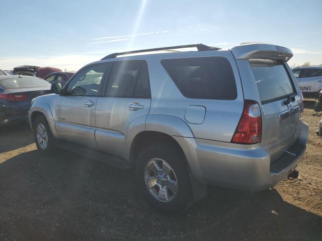 JTEBU14R868053725 - 2006 TOYOTA 4RUNNER SR5 GRAY photo 2