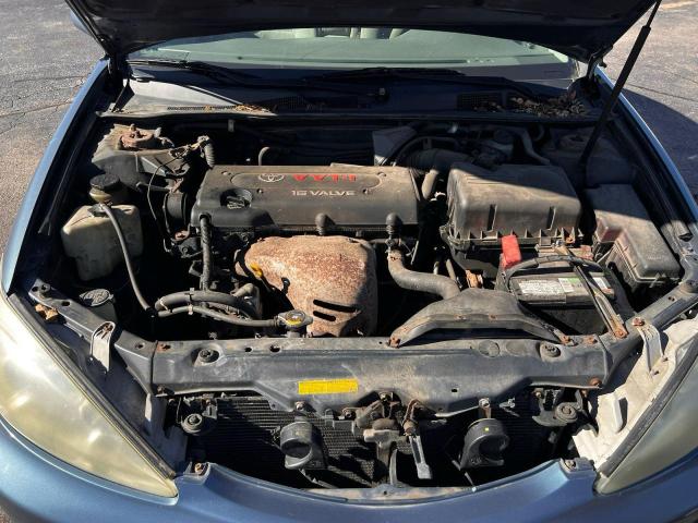 4T1BE32KX3U652157 - 2003 TOYOTA CAMRY LE Niebieski zdjęcie 7