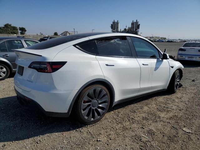 5YJYGDEF1MF137622 - 2021 TESLA MODEL Y WHITE photo 3