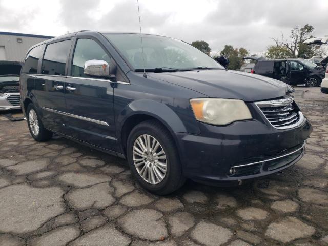 2C4RC1CG7DR751735 - 2013 CHRYSLER TOWN & COU TOURING L BLUE photo 4