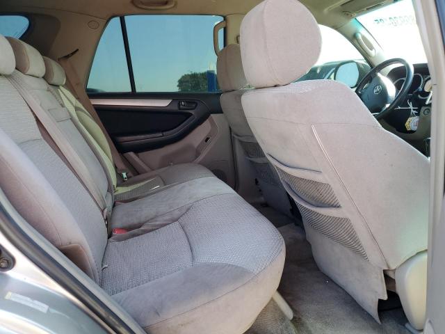 JTEZU14R040025685 - 2004 TOYOTA 4RUNNER SR5 银色 照片 11