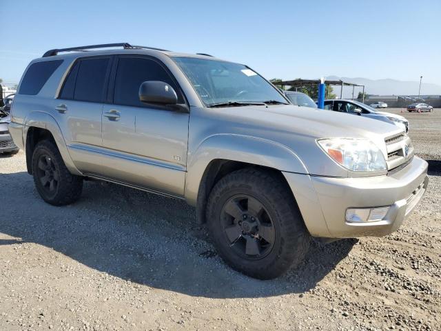 JTEZU14R040025685 - 2004 TOYOTA 4RUNNER SR5 银色 照片 4