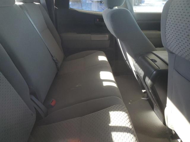 5TFRY5F15AX097623 - 2010 TOYOTA TUNDRA DOUBLE CAB SR5 GRAY photo 10