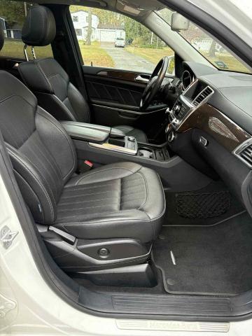 4JGDF7CE6EA370544 - 2014 MERCEDES-BENZ GL 450 4MATIC WHITE photo 5