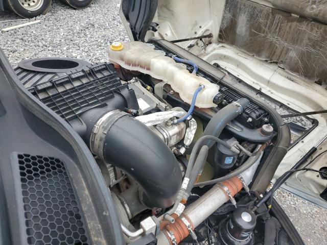 3AKJHHDR3KSKF0542 - 2019 FREIGHTLINER CASCADIA 1 WHITE photo 11