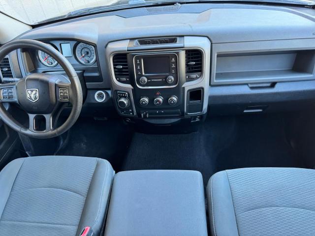 1C6RR7FG2GS275515 - 2016 RAM 1500 ST BLACK photo 9