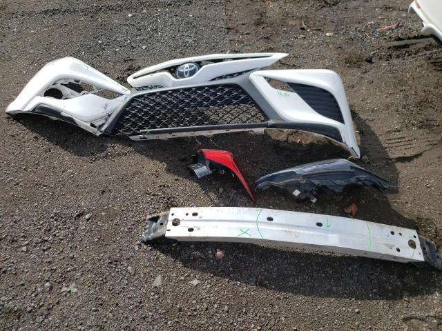 JTNB11HK8J3032885 - 2018 TOYOTA CAMRY L WHITE photo 12