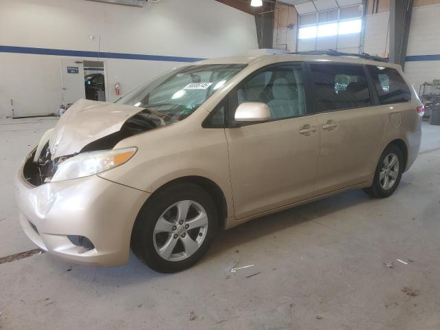 2011 TOYOTA SIENNA LE, 