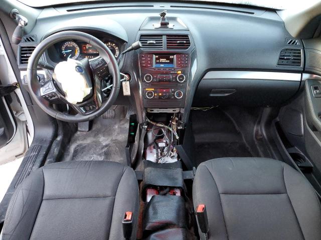 1FM5K8AR1JGC95027 - 2018 FORD EXPLORER POLICE INTERCEPTOR Weiß Foto 8